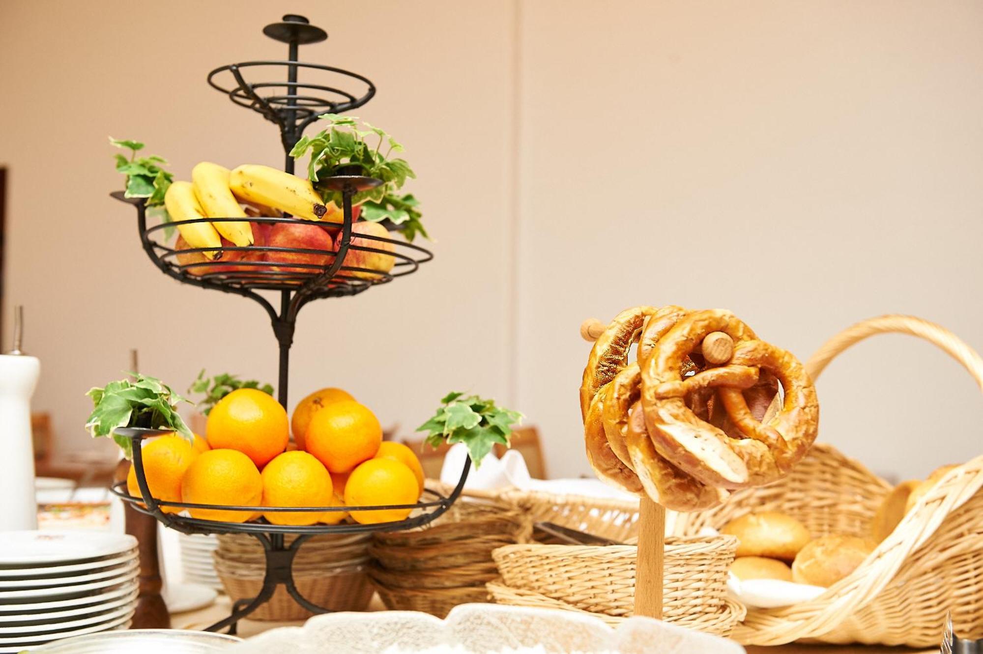 Vegan Hotel Und Restaurants Nicolay 1881 젤틴겐라티그 외부 사진