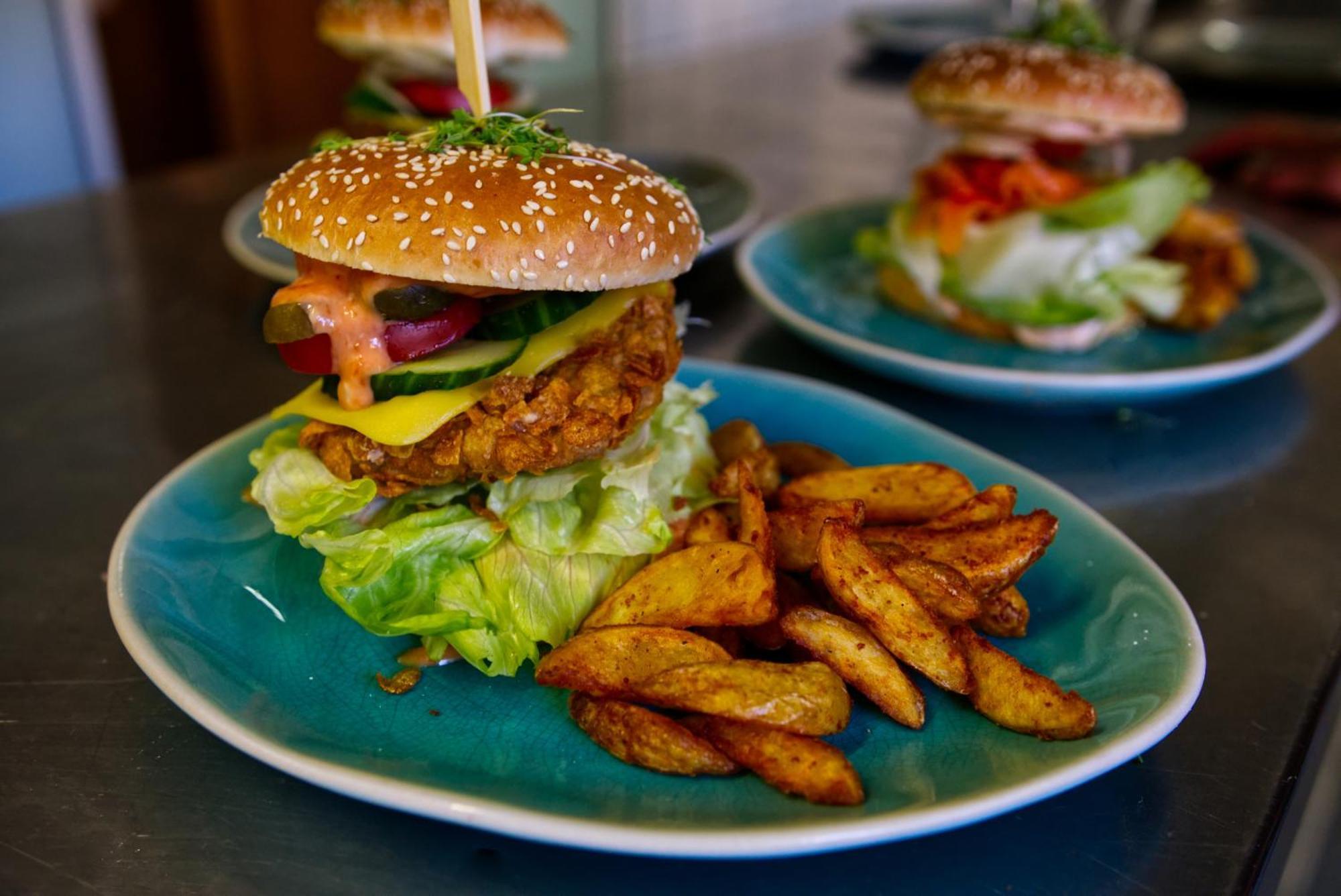 Vegan Hotel Und Restaurants Nicolay 1881 젤틴겐라티그 외부 사진